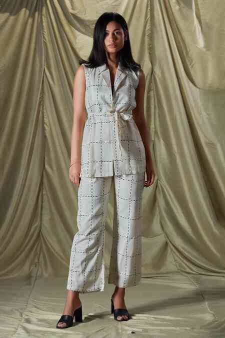 Buy White Muslin Collared Pin Checkered Pattern Blazer Top Pant Set For ...