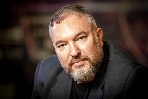 Román Orús receives the ‘Physics, Innovation and Technology’ award from the Spanish Royal ...