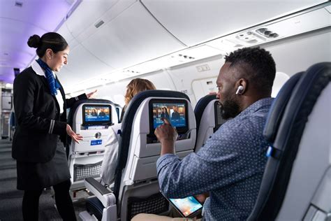 How United Airlines Is Integrating Bluetooth On Its Aircraft