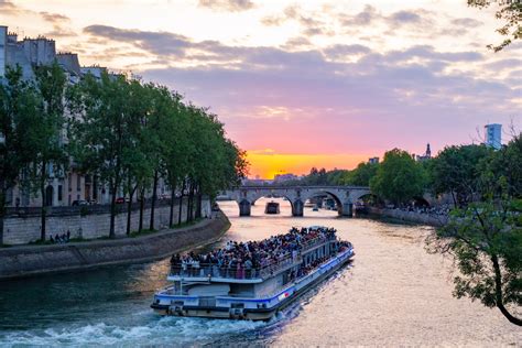 30 FASCINATING Facts About Paris (You Probably Didn't Know)