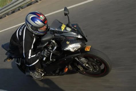 Yamaha YZF-R6 Price - Yzf R6 Mileage, Specs, Colors | Droom