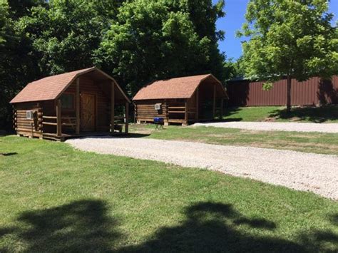 Riverfront Campground Lebanon Missouri: Camping by the River