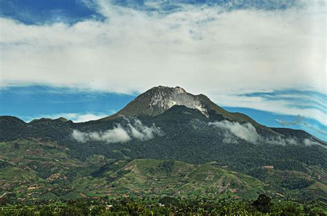 Mt. Apo in Kapatagan, Davao del Sur, Philippines