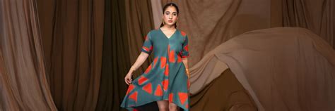 Top 6 Ways to Elevate a Casual Midi Dress – DIRA