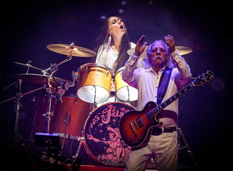 La celebración de los 60 años de Los Jaivas en Movistar - La Tercera