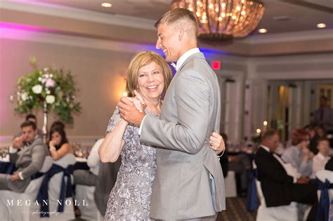 Meridian Hills Country Club Wedding - Cincinnati Wedding Photographer ...