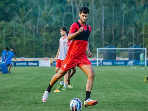 Anwar Ali joins FC Goa after recovering from a rare heart condition