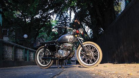 A custom-made Honda CD125T tracker - Overdrive