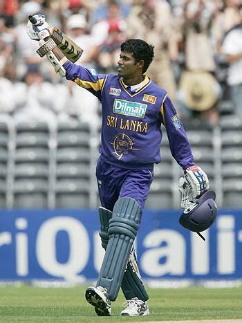 Upul Tharanga celebrates his hundred | ESPNcricinfo.com