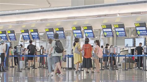 重庆机场值机高清图片下载-正版图片501198803-摄图网