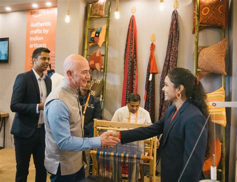 Snapshots from Jeff Bezos India visit - About Amazon India