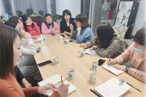 家教服务中心举办17周年庆晚会-云南农业大学 新闻网
