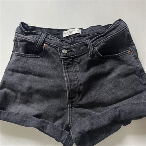 abercrombie & fitch high rise dad shorts size 4/27"... - Depop