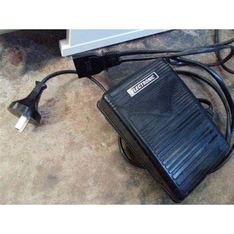 Image result for Singer Sewing Machine Model 9018