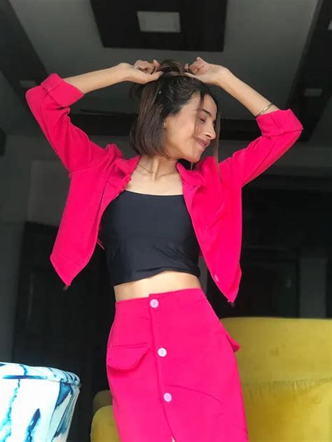 Casual Crop Blazer With Button Down Short Skirt – StyleAsh