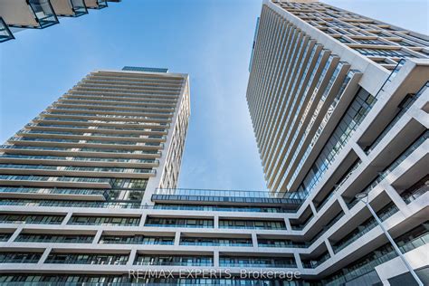 Condos at 8960 Jane St, Vaughan | 1 for Sale | Zolo.ca