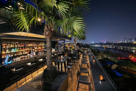 THE MAJESTY SKY BAR, Hoan Kiem - Menu, Prices & Restaurant Reviews ...