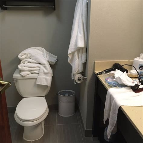 COMFORT INN LAUREL - FORT MEADE - Hotel Reviews, Photos, Rate ...