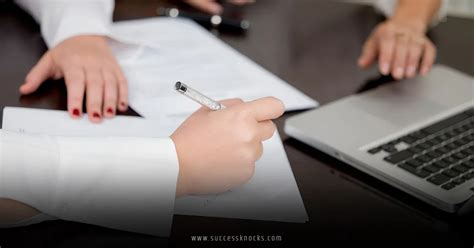 Entrepreneur Brief Case 的图像结果