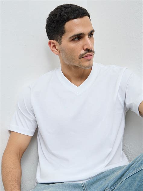 Buy WES Casuals White Solid Slim-Fit Cotton T-Shirt from Westside