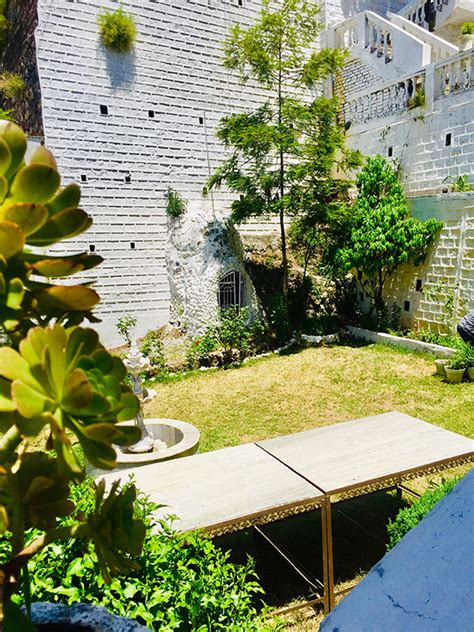 White House Hotels | Barlowganj | Mussoorie