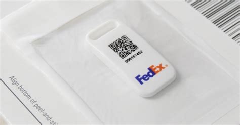 FedEx unveils new sensor-based logistics device for precision tracking