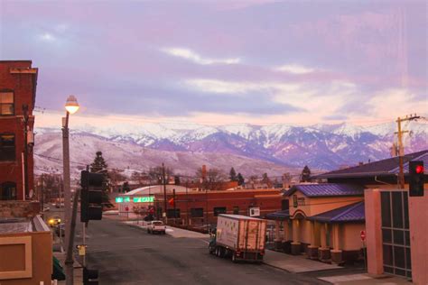 7 Reasons You Need to Visit Baker City, Oregon • Explorer Sue