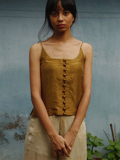 Everyday, Minimal Women Tops in Silks, Cottons, Linens & More | With N ...