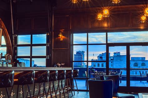 Rooftop Pub & Lounge at Pickle Palace, Cedar Rapids, IA — Play Pickle ...