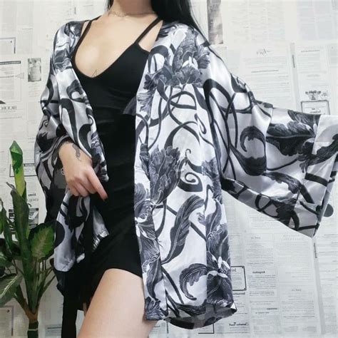 Kimono Tops 的图像结果