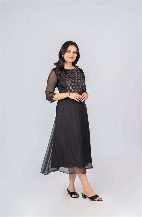 Kurti – MyBudgetStore.in