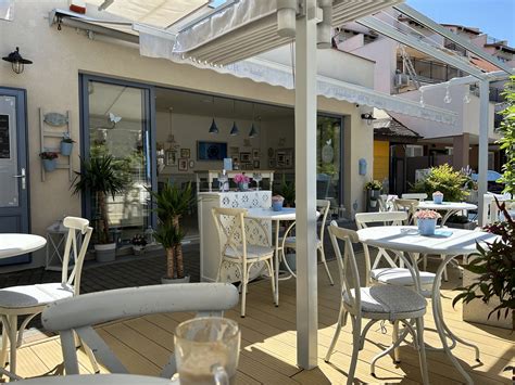 Slastičarnica Zsur Balatonlelle - SUBROSIS