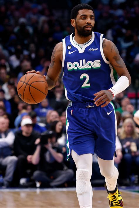 Kyrie Irving 的图像结果