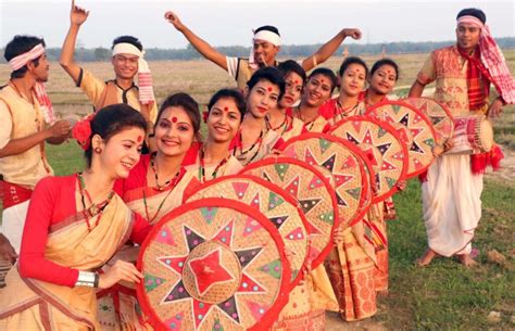 Dancing Around India: Chapter 8 – Assam Folk Dances | The Creative Post