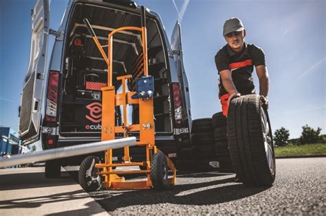 Powering The Global Shift To Mobile Tyre Service