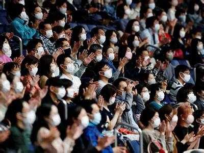 Tokyo Olympics: Don't shout, don't cheer: Tokyo Olympic fans face ...