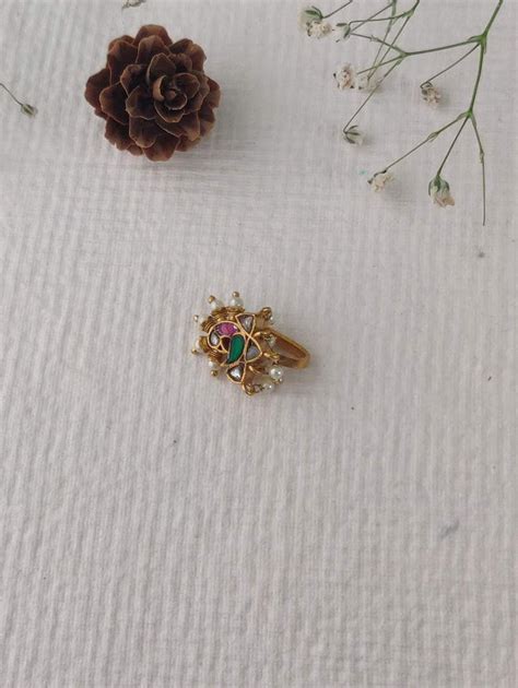 Multicolor Gold Plated Jadau Kundan Nosepin - MNTH107M – Mortantra