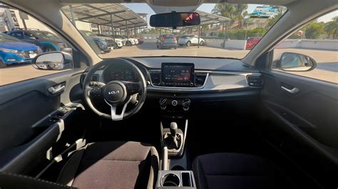 Kia Rio 2023 - CARSHOP