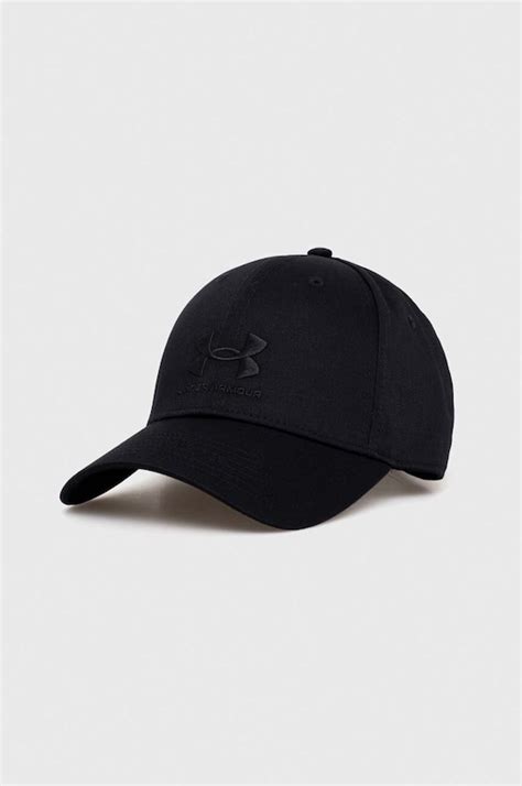 Under Armour czapka z daszkiem kolor czarny z aplikacją 1381645 ...