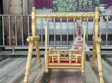Janmashtami: Devotees in Vadodara prepare gold and silver swing worth ...