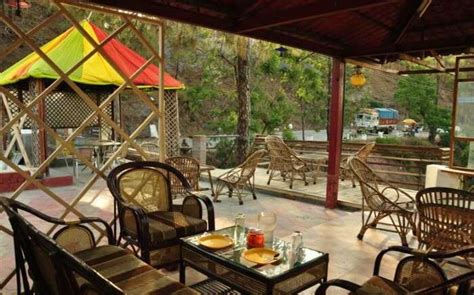 10 Best Hotels In Kasauli Offering Incredible Views & Service