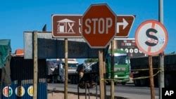 South African Officials Intercept Buses from Zimbabwe Carrying More ...