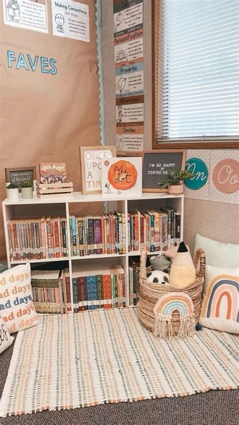 Classroom library ideas | Classroom library, Classroom themes ...