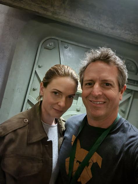 Silo Author Hugh Howey at New York Comic Con : r/SiloSeries