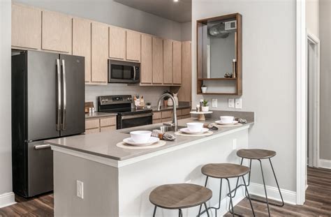 Features & Amenities | Furnished Student Housing in Central Florida