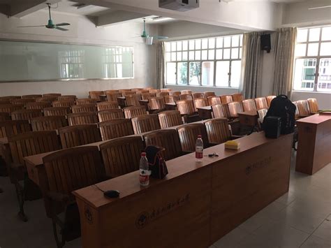广东外语外贸大学北校区二教智慧课室项目 - 广州美盾智能科技有限公司