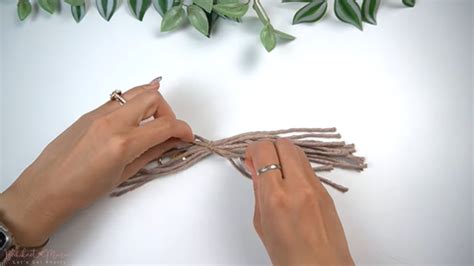 Macrame Tassel Tutorial 的图像结果