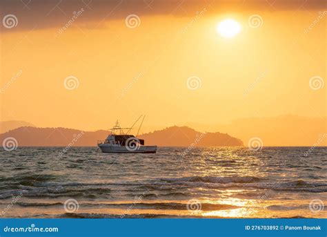 Sea Boat 的图像结果