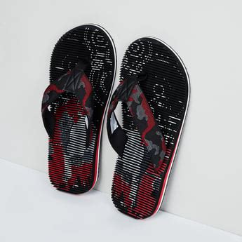 MAX Textured Thong Slippers with Embroidery