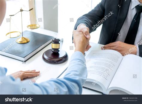 Civil Law Handshake Wallpaper 的图像结果